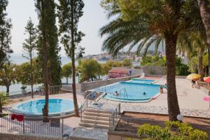 baseny przy hotelu Sunce