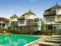 Aana Resort basen