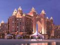 Atlantis the palm at night