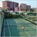 Grand Paradise kort tenisowy