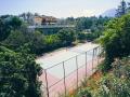 Riverside Holiday Village kort tenisowy