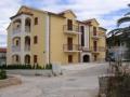 Villa Kata lato